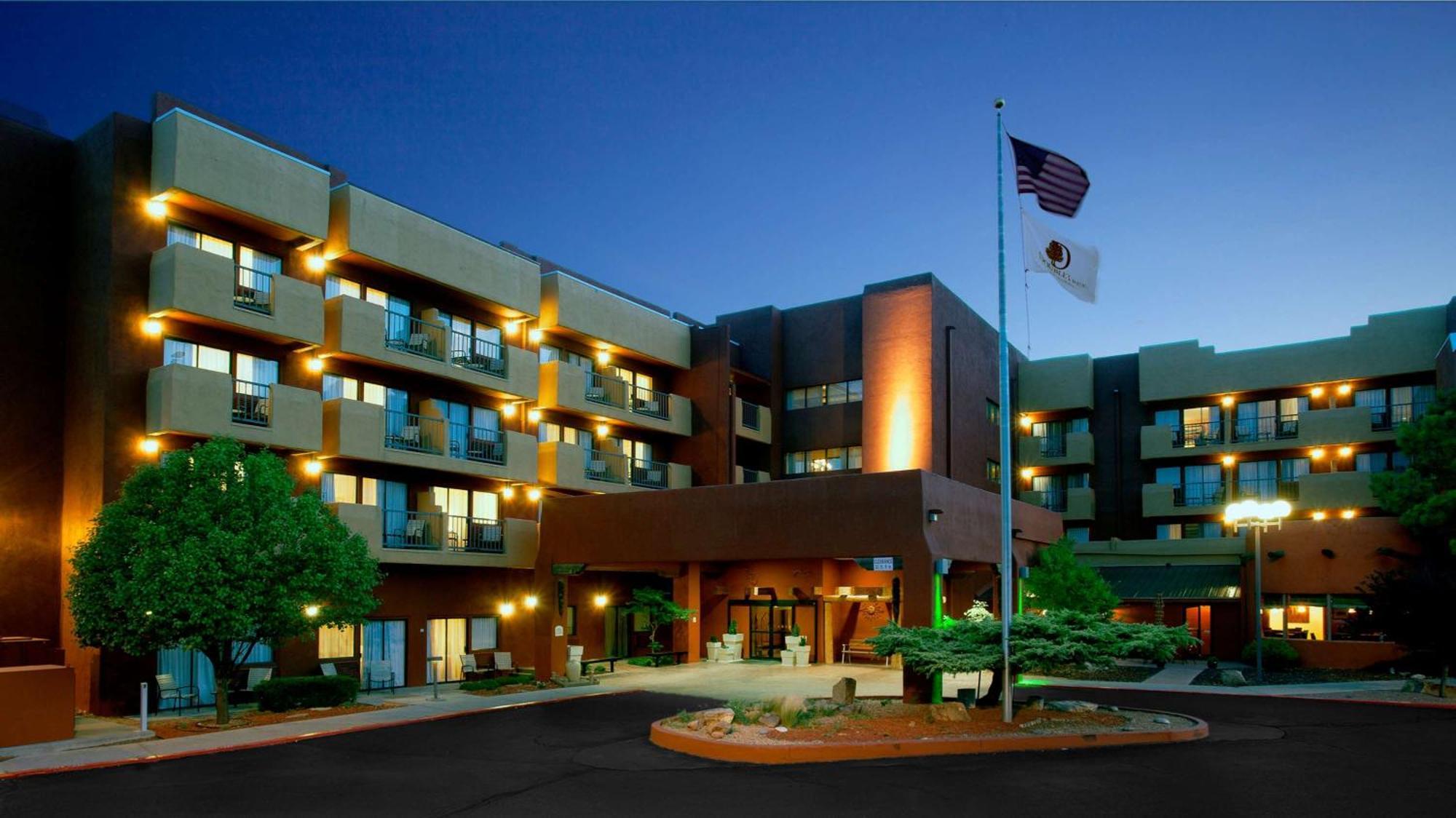 Doubletree By Hilton Santa Fe Hotel Exterior photo